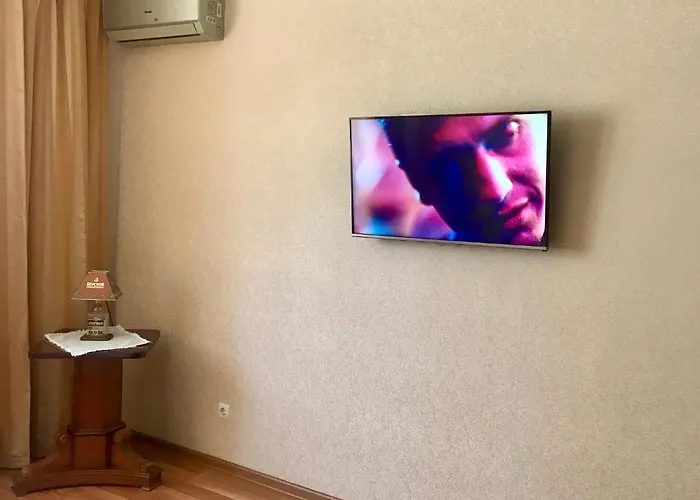 Apartment & Vernissage On Kostandi Street Odesa