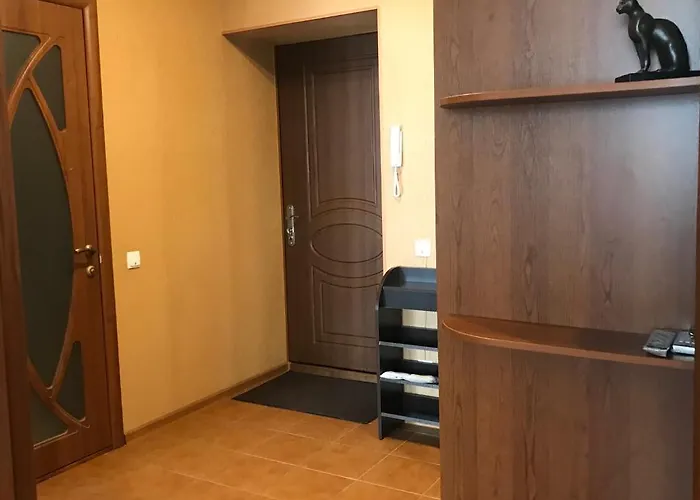 Apartments&vernissage On Kostandi Street Apartment *